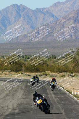 media/Apr-06-2024-CVMA (Sat) [[e845d64083]]/Race 13 Amateur Supersport Open (Holeshot Race)/